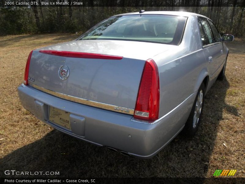Blue Ice Metallic / Shale 2006 Cadillac DTS
