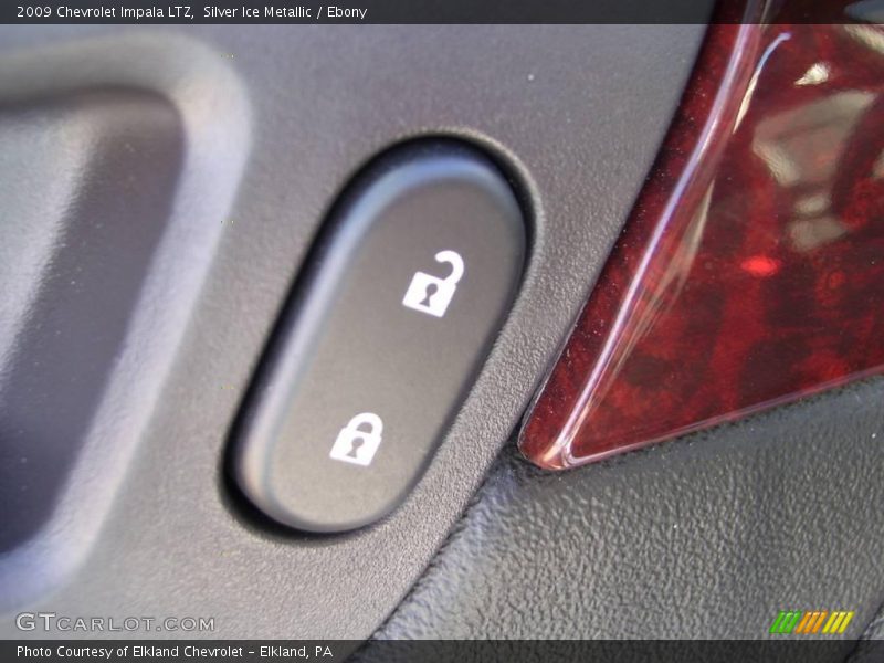 Silver Ice Metallic / Ebony 2009 Chevrolet Impala LTZ