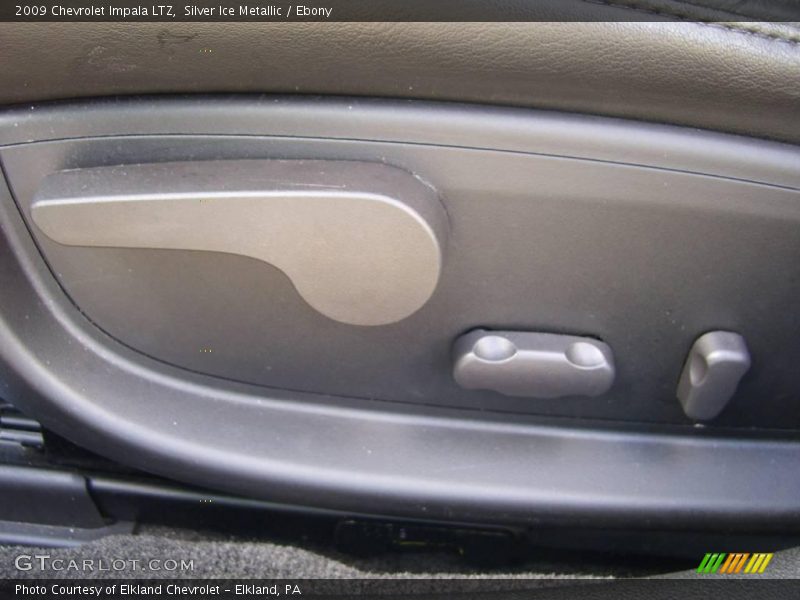 Silver Ice Metallic / Ebony 2009 Chevrolet Impala LTZ