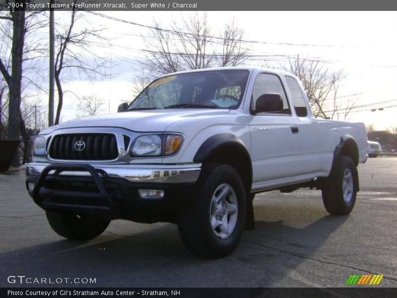 Super White / Charcoal 2004 Toyota Tacoma PreRunner Xtracab