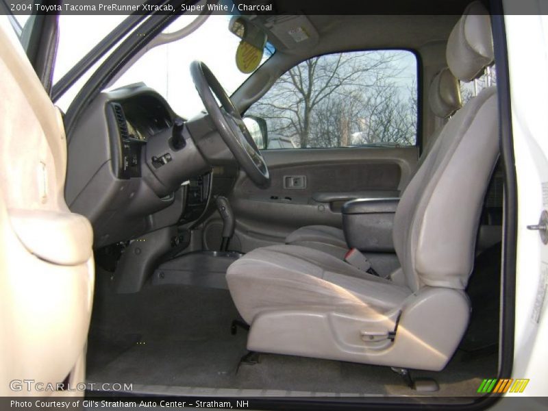 Super White / Charcoal 2004 Toyota Tacoma PreRunner Xtracab