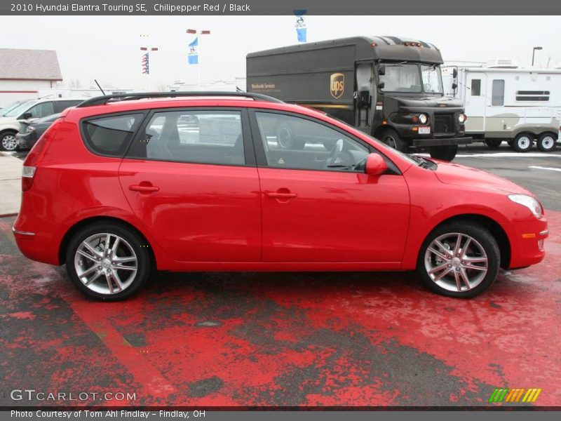 Chilipepper Red / Black 2010 Hyundai Elantra Touring SE