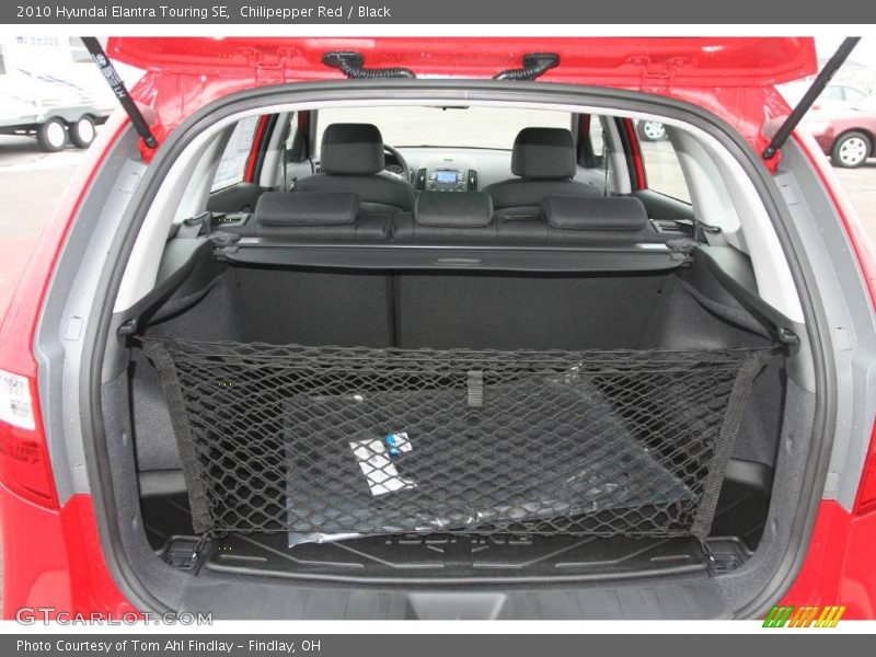 Chilipepper Red / Black 2010 Hyundai Elantra Touring SE