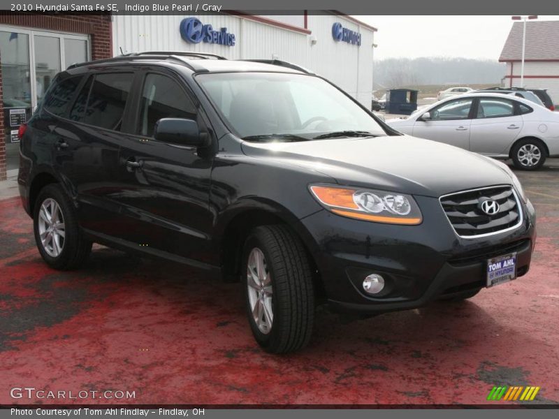 Indigo Blue Pearl / Gray 2010 Hyundai Santa Fe SE