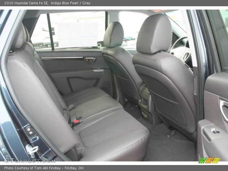 Indigo Blue Pearl / Gray 2010 Hyundai Santa Fe SE