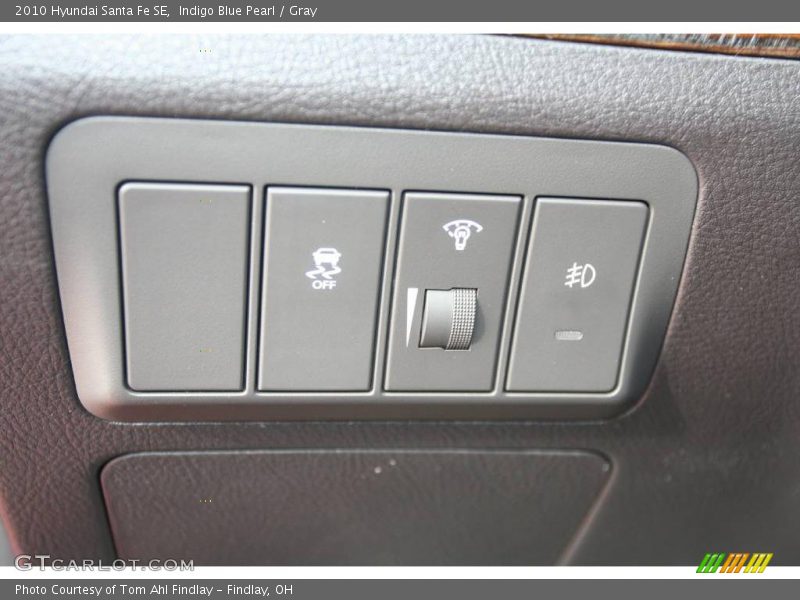 Indigo Blue Pearl / Gray 2010 Hyundai Santa Fe SE