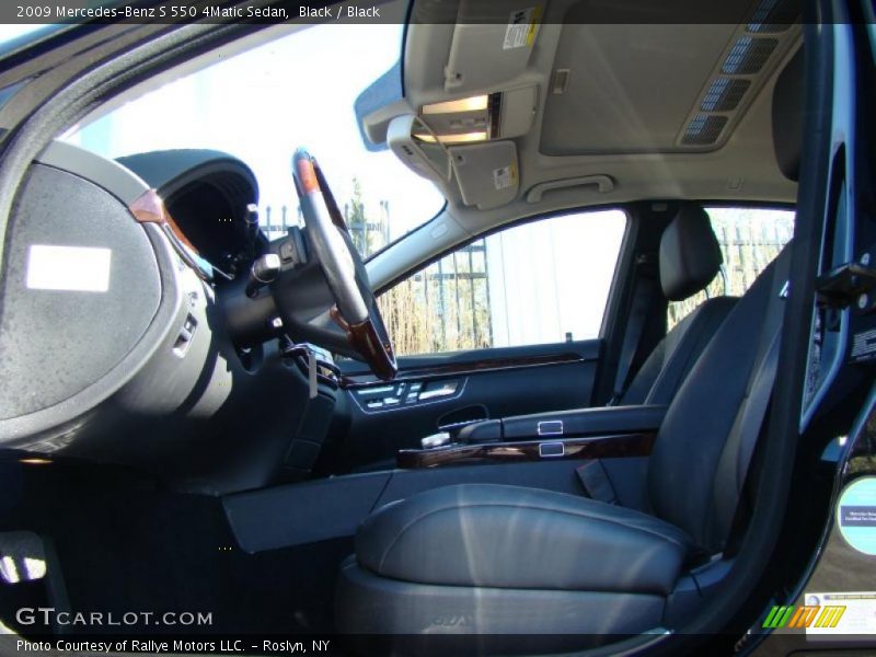 Black / Black 2009 Mercedes-Benz S 550 4Matic Sedan