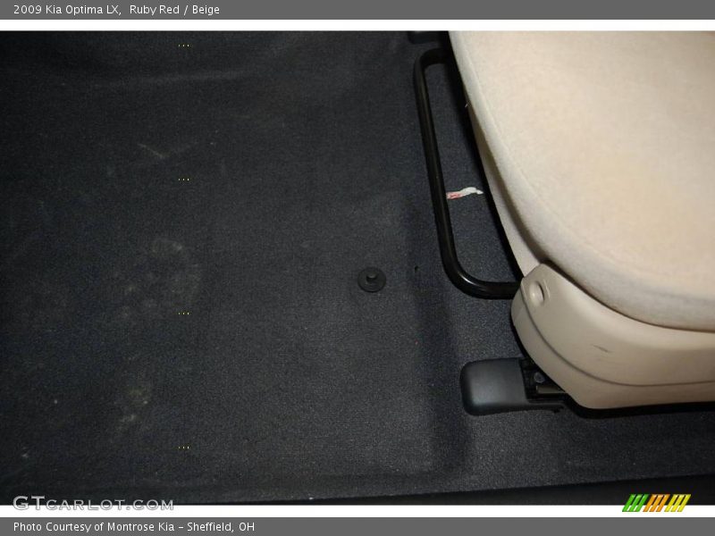Ruby Red / Beige 2009 Kia Optima LX