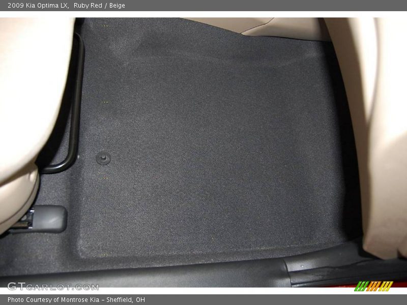 Ruby Red / Beige 2009 Kia Optima LX
