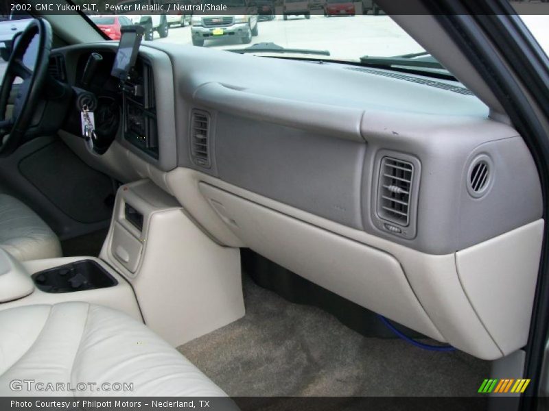 Pewter Metallic / Neutral/Shale 2002 GMC Yukon SLT
