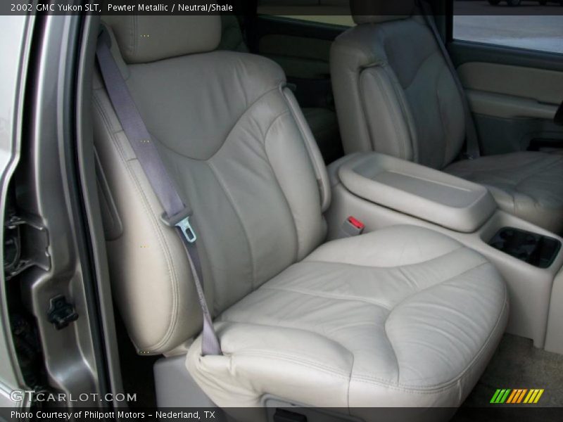 Pewter Metallic / Neutral/Shale 2002 GMC Yukon SLT