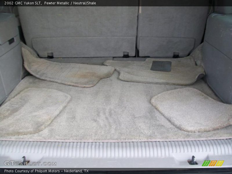 Pewter Metallic / Neutral/Shale 2002 GMC Yukon SLT