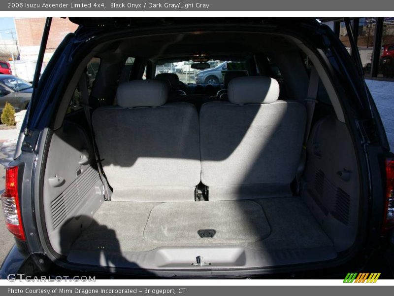 Black Onyx / Dark Gray/Light Gray 2006 Isuzu Ascender Limited 4x4
