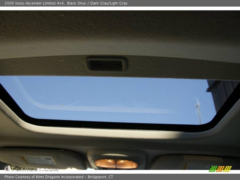 Black Onyx / Dark Gray/Light Gray 2006 Isuzu Ascender Limited 4x4