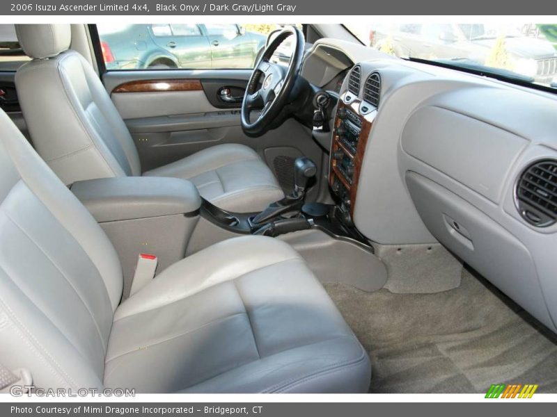 Black Onyx / Dark Gray/Light Gray 2006 Isuzu Ascender Limited 4x4