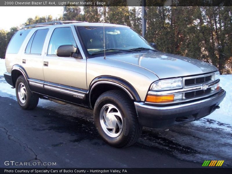 Light Pewter Metallic / Beige 2000 Chevrolet Blazer LT 4x4