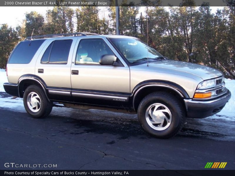 Light Pewter Metallic / Beige 2000 Chevrolet Blazer LT 4x4
