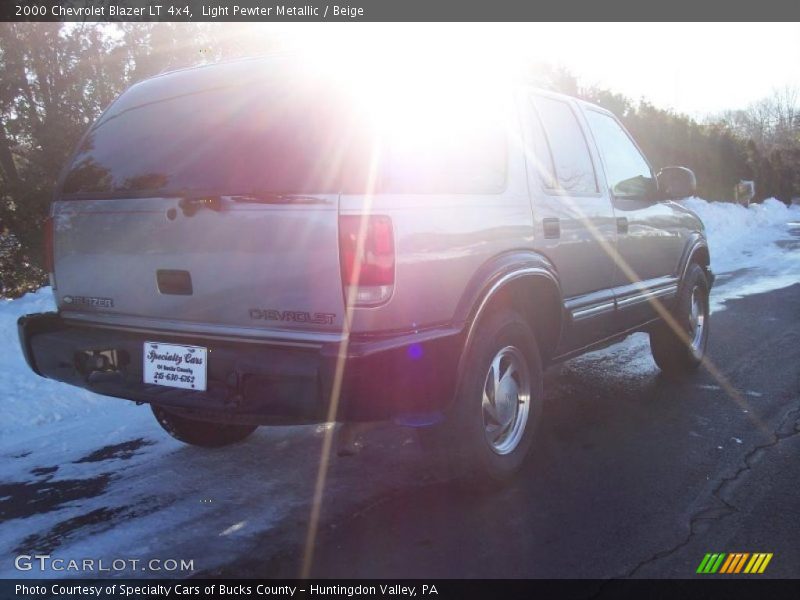 Light Pewter Metallic / Beige 2000 Chevrolet Blazer LT 4x4