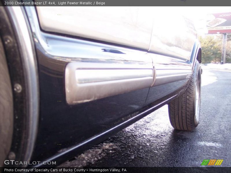 Light Pewter Metallic / Beige 2000 Chevrolet Blazer LT 4x4