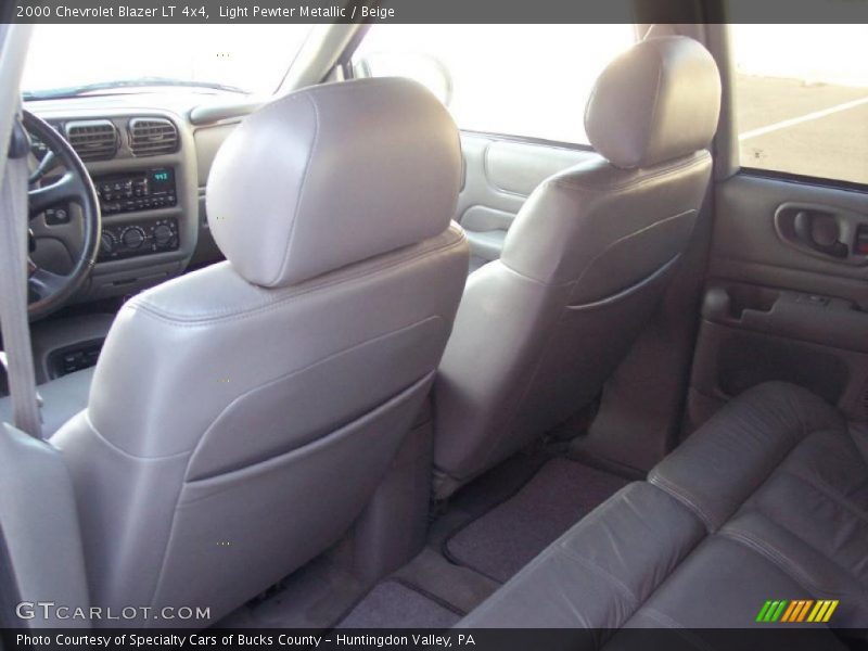 Light Pewter Metallic / Beige 2000 Chevrolet Blazer LT 4x4