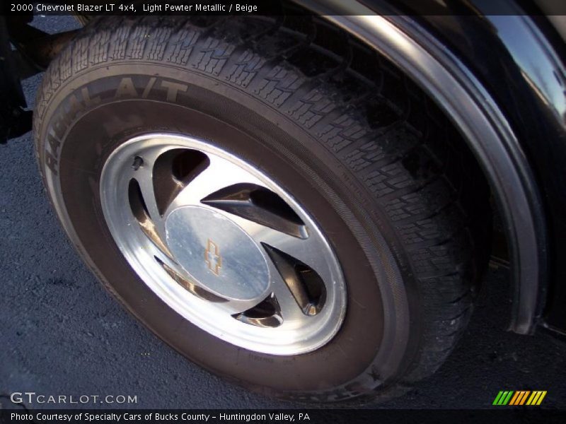Light Pewter Metallic / Beige 2000 Chevrolet Blazer LT 4x4