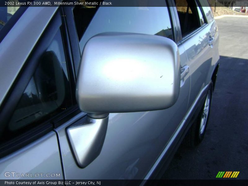 Millennium Silver Metallic / Black 2002 Lexus RX 300 AWD