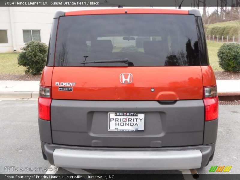 Sunset Orange Pearl / Black 2004 Honda Element EX