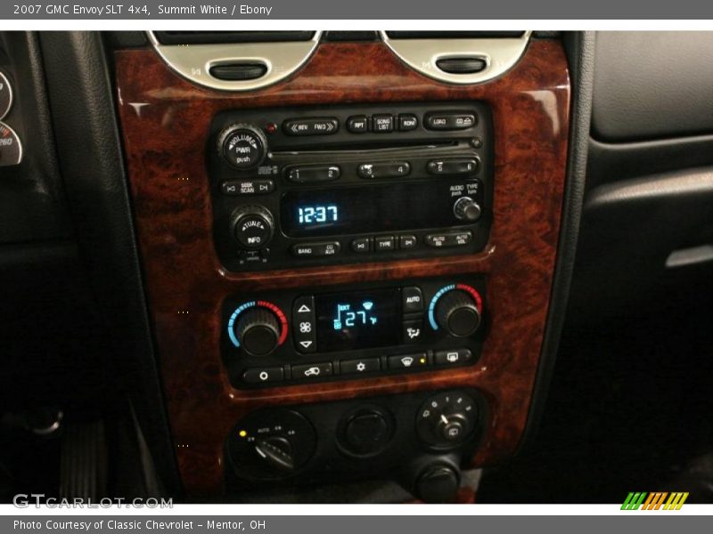 Summit White / Ebony 2007 GMC Envoy SLT 4x4