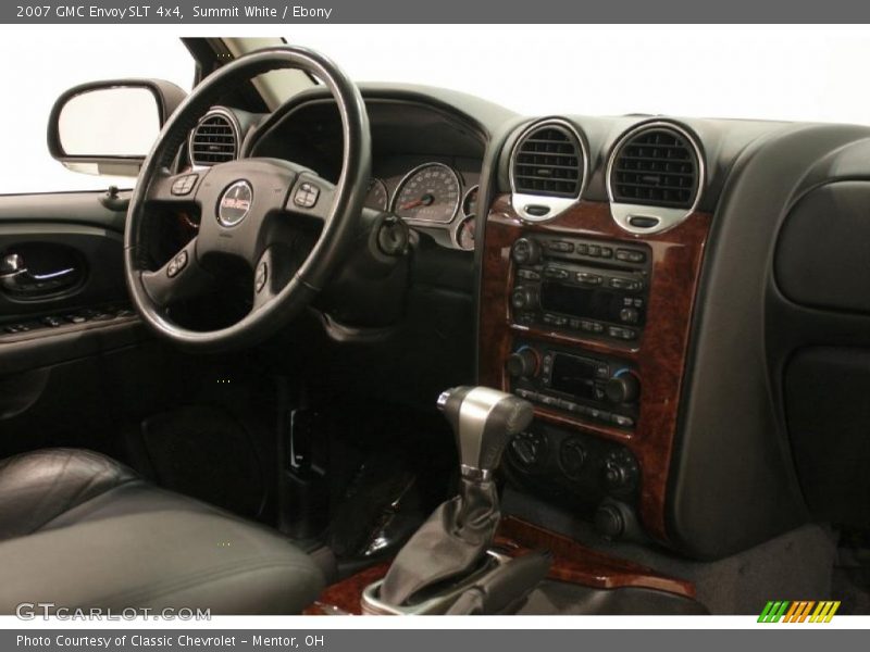 Summit White / Ebony 2007 GMC Envoy SLT 4x4