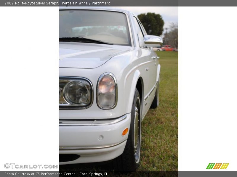 Porcelain White / Parchment 2002 Rolls-Royce Silver Seraph