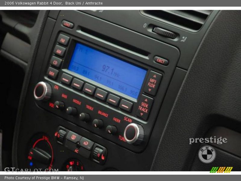 Black Uni / Anthracite 2006 Volkswagen Rabbit 4 Door