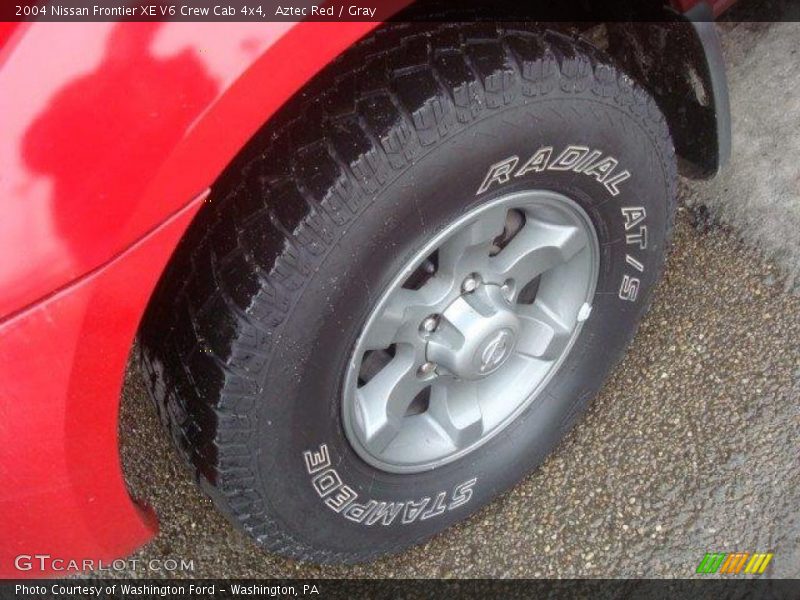 Aztec Red / Gray 2004 Nissan Frontier XE V6 Crew Cab 4x4