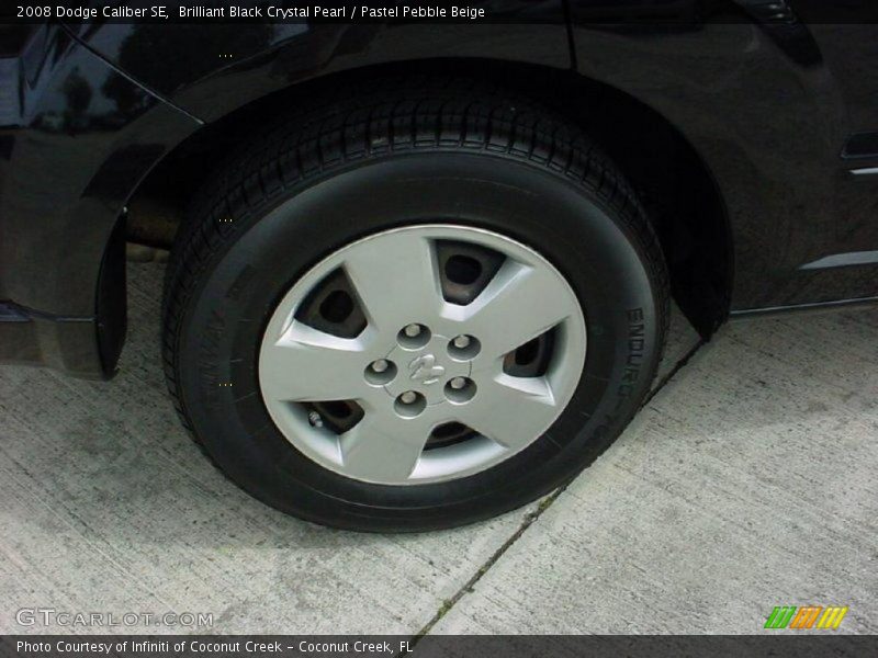 Brilliant Black Crystal Pearl / Pastel Pebble Beige 2008 Dodge Caliber SE
