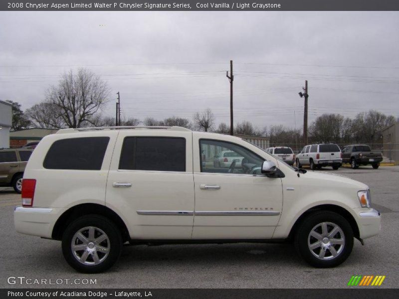 Cool Vanilla / Light Graystone 2008 Chrysler Aspen Limited Walter P Chrysler Signature Series