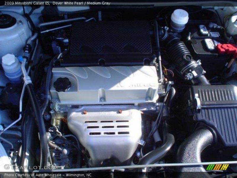 Dover White Pearl / Medium Gray 2009 Mitsubishi Galant ES