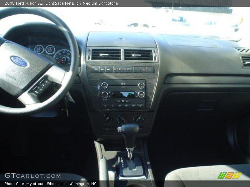 Light Sage Metallic / Medium Light Stone 2008 Ford Fusion SE