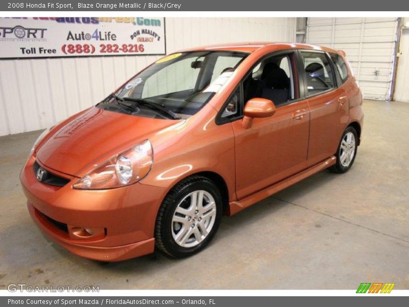 Blaze Orange Metallic / Black/Grey 2008 Honda Fit Sport