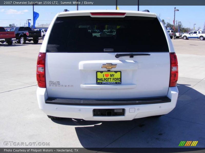 Summit White / Ebony 2007 Chevrolet Suburban 1500 LTZ
