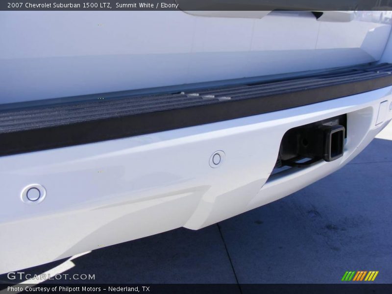 Summit White / Ebony 2007 Chevrolet Suburban 1500 LTZ