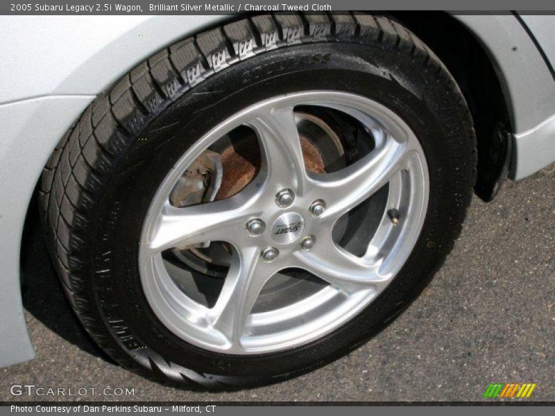 Brilliant Silver Metallic / Charcoal Tweed Cloth 2005 Subaru Legacy 2.5i Wagon