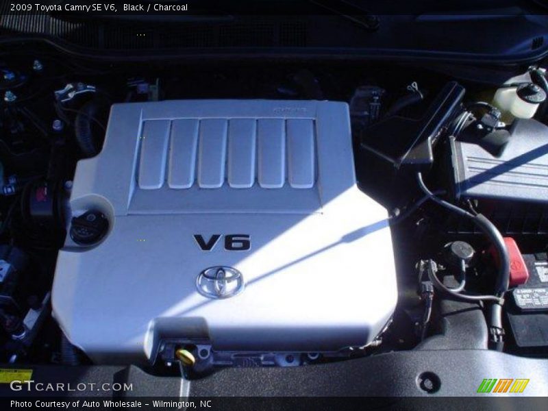 Black / Charcoal 2009 Toyota Camry SE V6