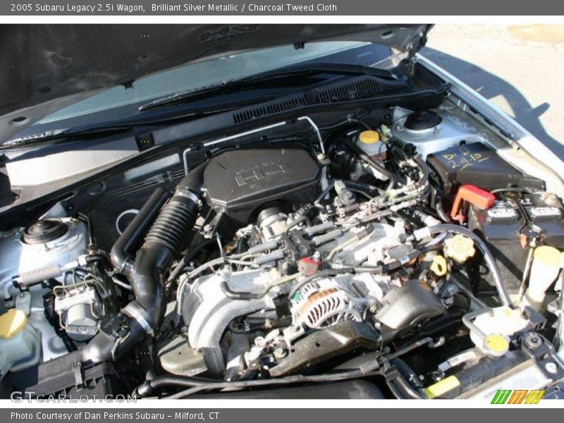 Brilliant Silver Metallic / Charcoal Tweed Cloth 2005 Subaru Legacy 2.5i Wagon