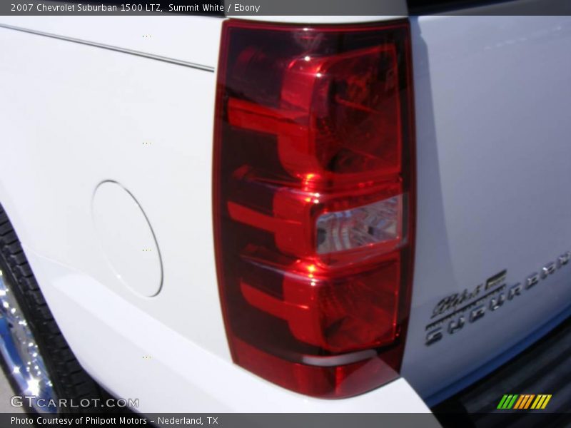 Summit White / Ebony 2007 Chevrolet Suburban 1500 LTZ