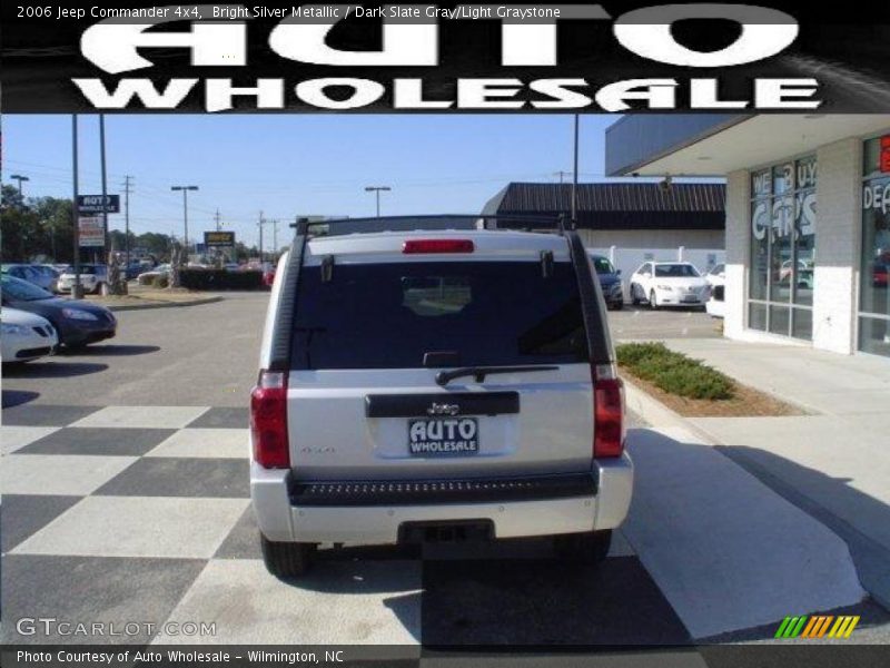 Bright Silver Metallic / Dark Slate Gray/Light Graystone 2006 Jeep Commander 4x4