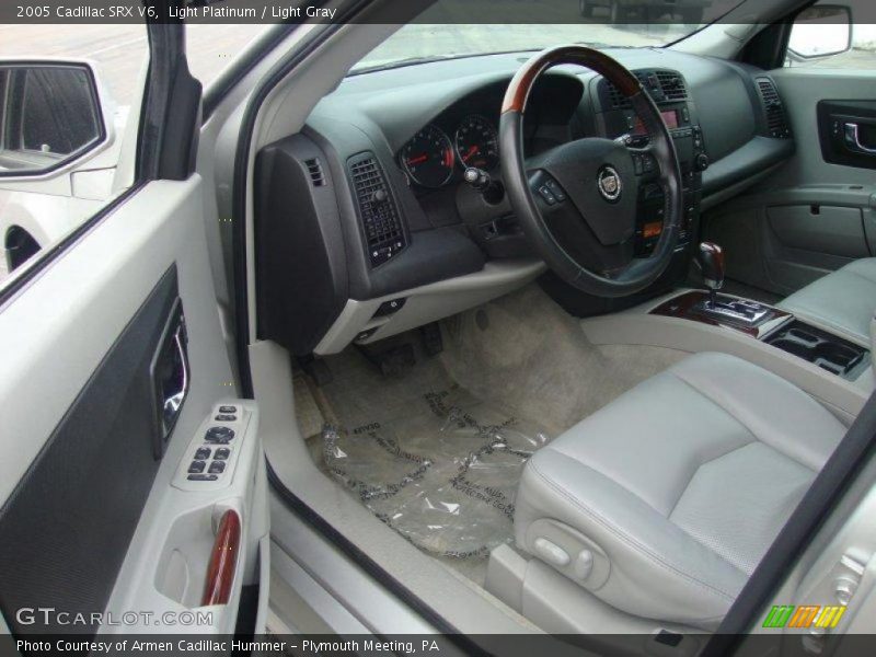 Light Platinum / Light Gray 2005 Cadillac SRX V6