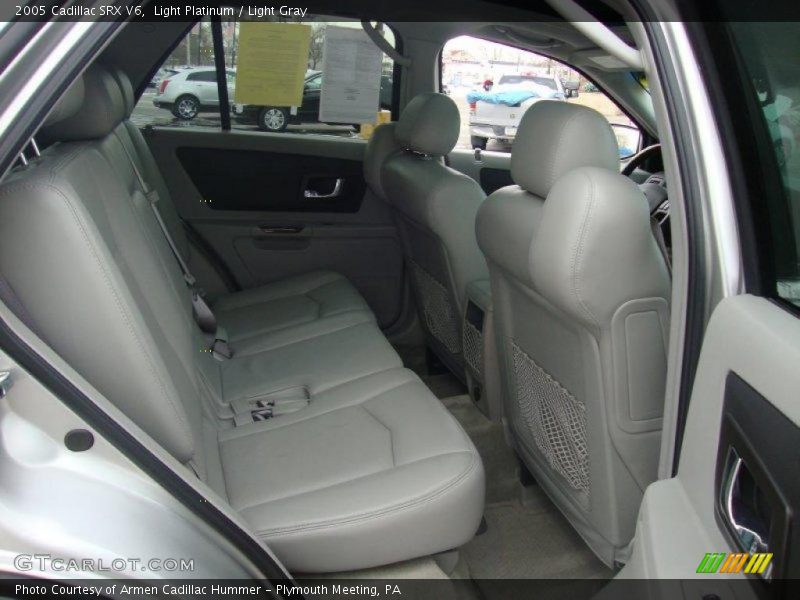Light Platinum / Light Gray 2005 Cadillac SRX V6