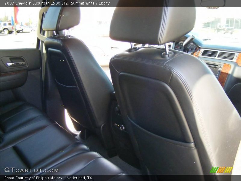 Summit White / Ebony 2007 Chevrolet Suburban 1500 LTZ