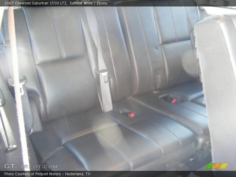 Summit White / Ebony 2007 Chevrolet Suburban 1500 LTZ