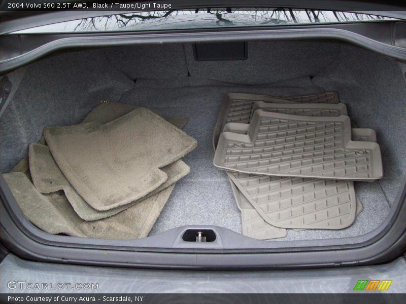 Black / Taupe/Light Taupe 2004 Volvo S60 2.5T AWD