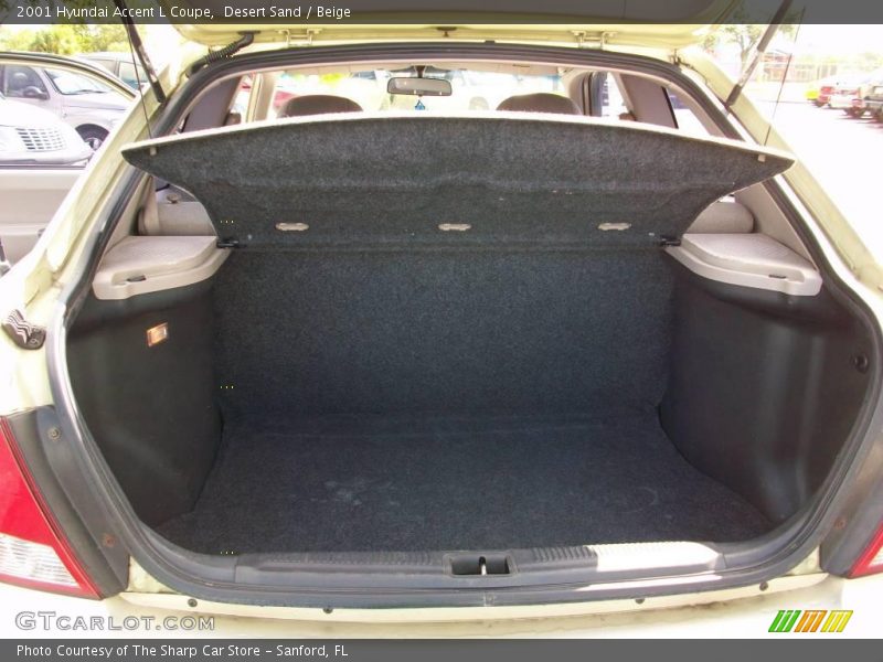 Desert Sand / Beige 2001 Hyundai Accent L Coupe